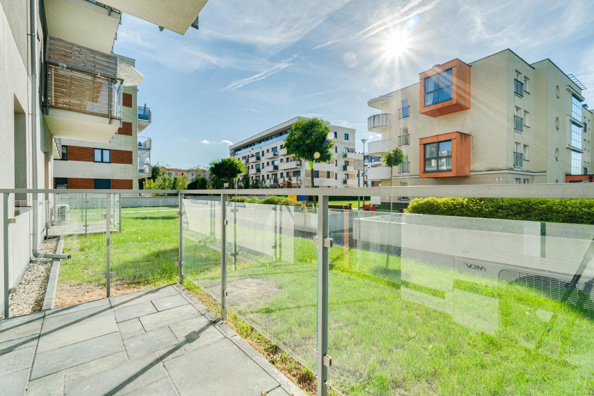 Modern Suites Koszyka 45 Opole Dış mekan fotoğraf
